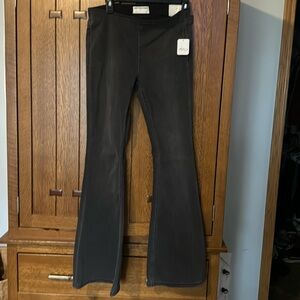 Free People women’s flare jeggings size 28